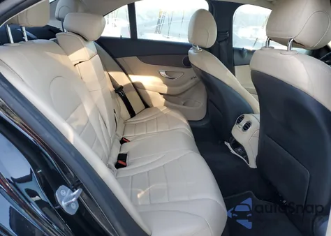 2019 Mercedes-Benz C 300 from USA, damaged, VIN 55SWF8DB5KU296803